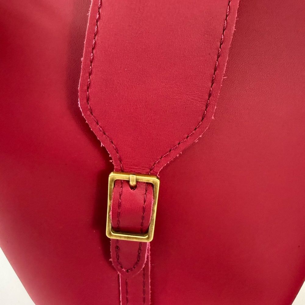 PORTLAND LEATHER Polly Bucket Bag Berry Good Full Grain Leather $128 - Picture 3 of 7